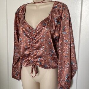 NWT Hippie Rose, Mocha floral adjustable satin woven top. Size XL